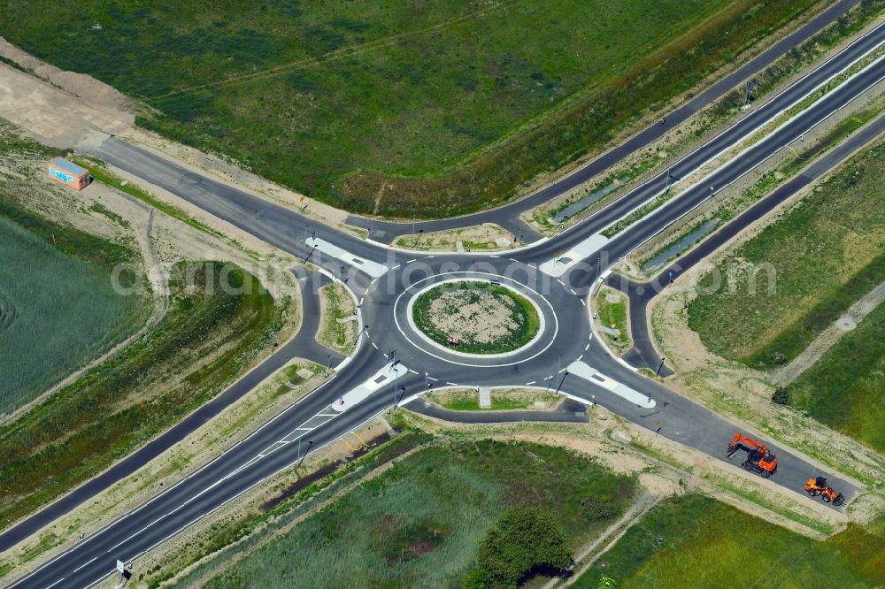 Aerial photograph Stahnsdorf - Construction of the bypass road L77 n in the district Gueterfelde in Stahnsdorf in the state Brandenburg, Germany