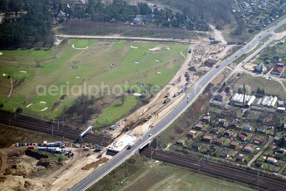 Aerial photograph Mahlow - Ausbau der Ortsumgehungsstraße bei Mahlow in Brandenburg durch die SCHÄLERBAU GmbH