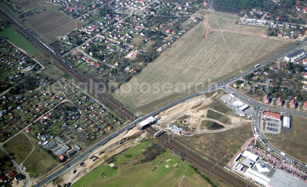 Mahlow from the bird's eye view: Ausbau der Ortsumgehungsstraße bei Mahlow in Brandenburg durch die SCHÄLERBAU GmbH