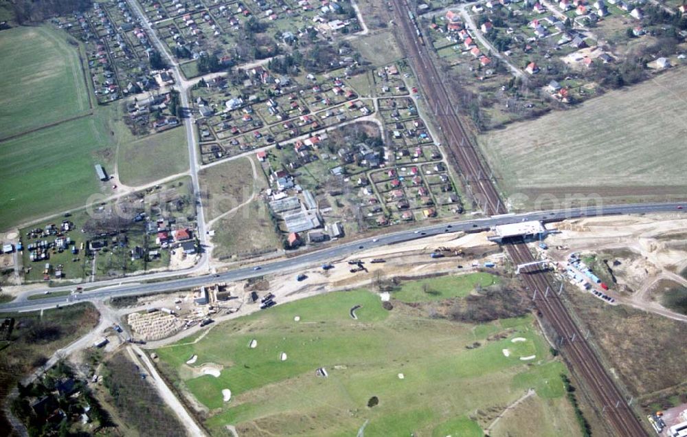 Aerial photograph Mahlow - Ausbau der Ortsumgehungsstraße bei Mahlow in Brandenburg durch die SCHÄLERBAU GmbH