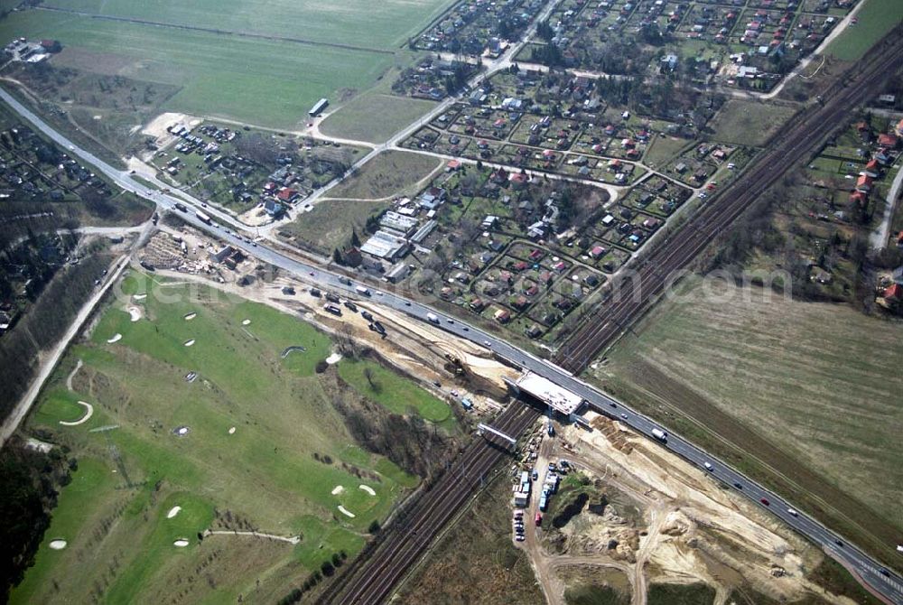 Aerial photograph Mahlow - Ausbau der Ortsumgehungsstraße bei Mahlow in Brandenburg durch die SCHÄLERBAU GmbH