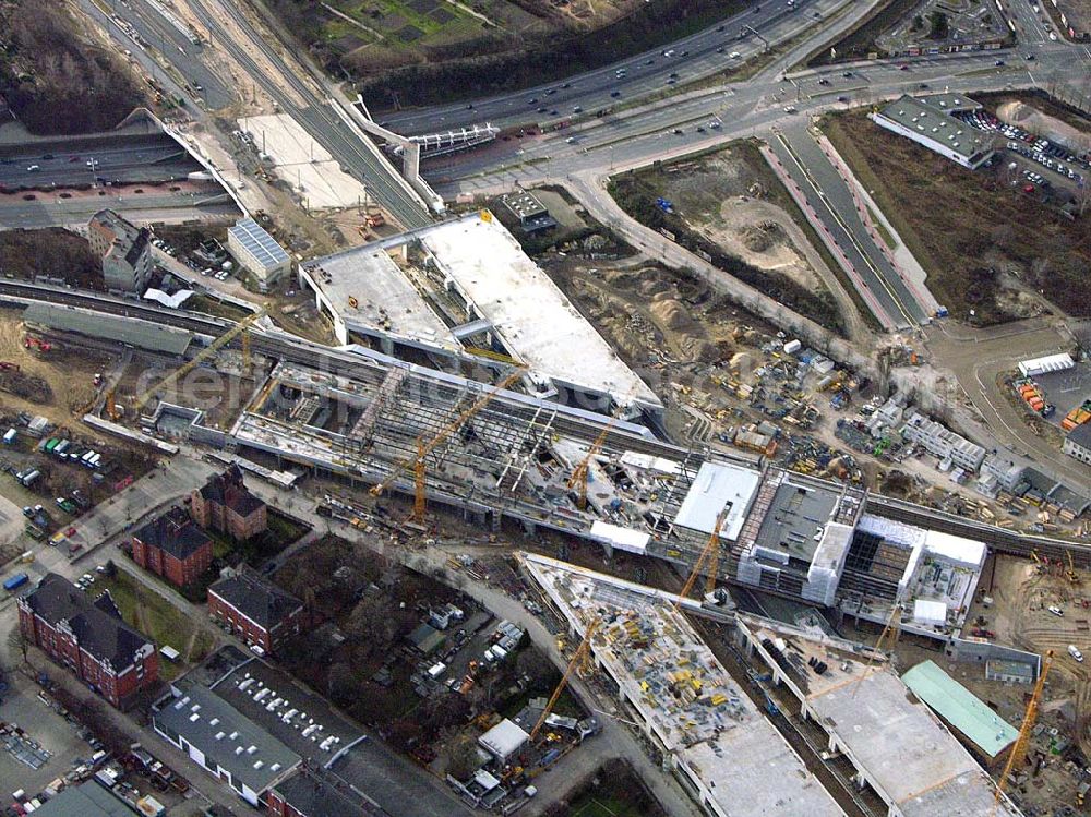 Berlin - Tempelhof from above - 09.01.2005 Berlin/Ausbau Südring S-Bahnhof Papestraße am Flughafen Tempelhof durch Walter Bau AG