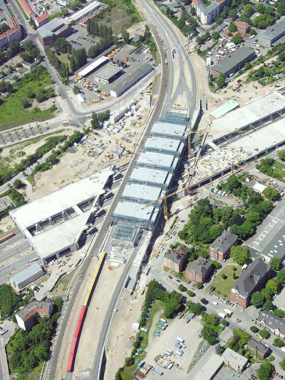 Berlin from the bird's eye view: Ausbau Südring S-Bahn Papestraße am Flughafen Tempelhof durch Walter Bau AG