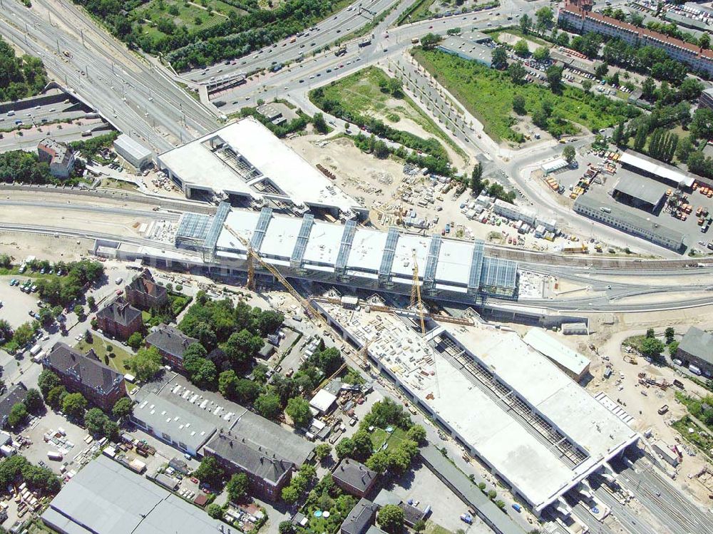 Berlin from the bird's eye view: Ausbau Südring S-Bahn Papestraße am Flughafen Tempelhof durch Walter Bau AG