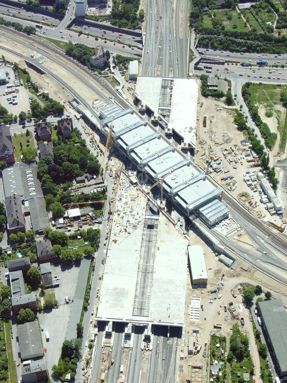 Aerial photograph Berlin - Ausbau Südring S-Bahn Papestraße am Flughafen Tempelhof durch Walter Bau AG