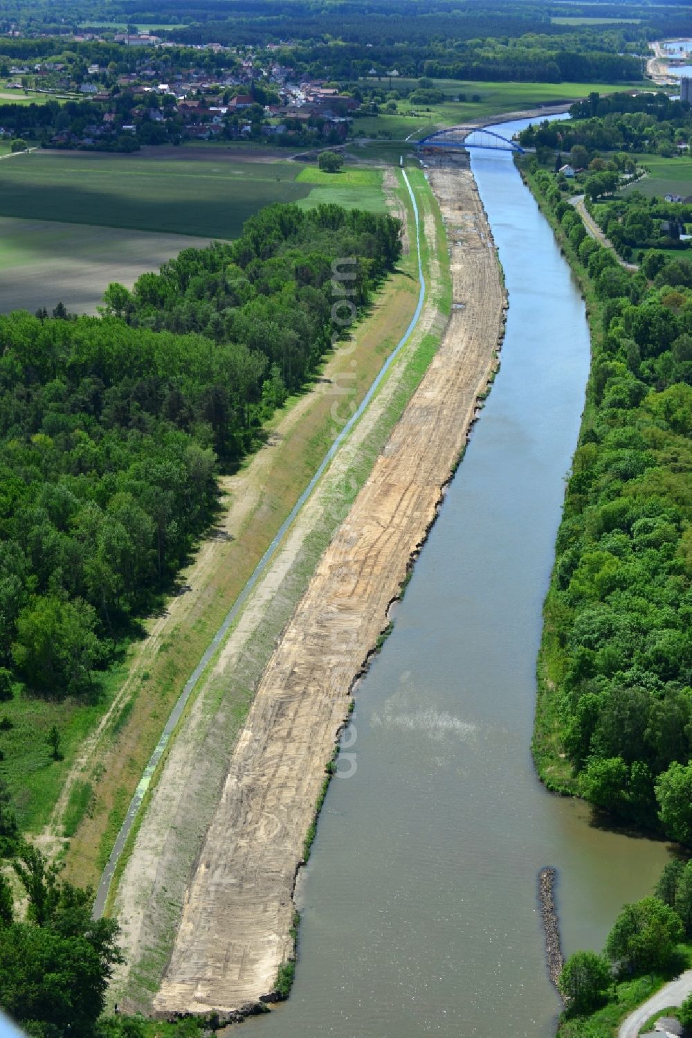 Aerial image Parey - Expansion of bank stabilization on the waterway Elbe-Havel Canal at Parey in the state of Saxony-Anhalt