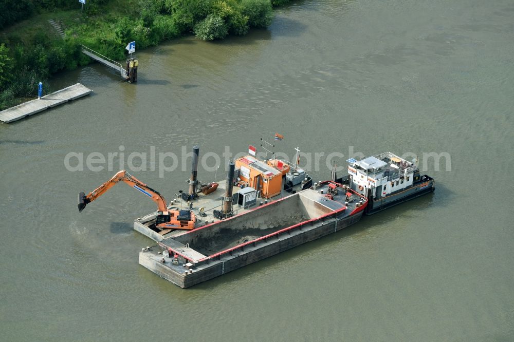 Aerial photograph Burg - Riparian zones on the course of the river of Elbe-Havel-Kanal near Burg in the state Saxony-Anhalt, Germany