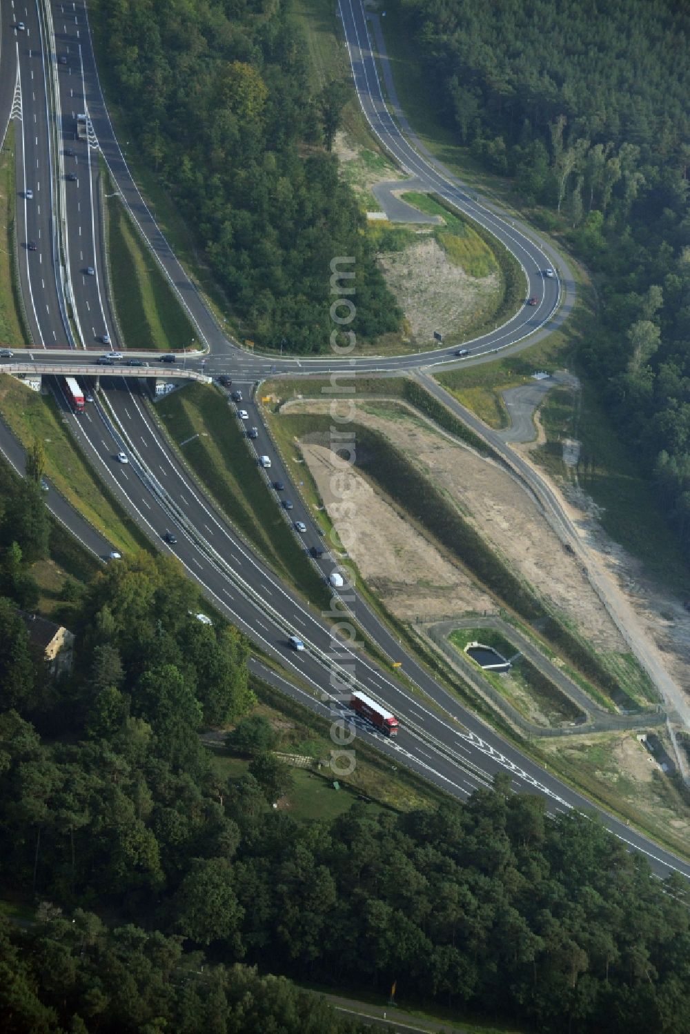 Aerial image Stahnsdorf OT Güterfelde - Construction for the expansion and reconstruction of the country's road to L40 bypass Güterfelde in Brandenburg