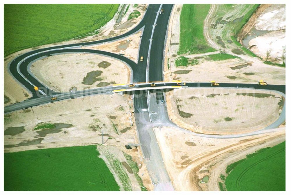 Brehna / Sachsen-Anhalt from the bird's eye view: Ausbau der A100 Umfahrung von Brehna im Bereich der A9 / B100 zwischen Halle und Brehna in Sachsen-Anhalt nördlich des Schkeuditzer Kreuzes.