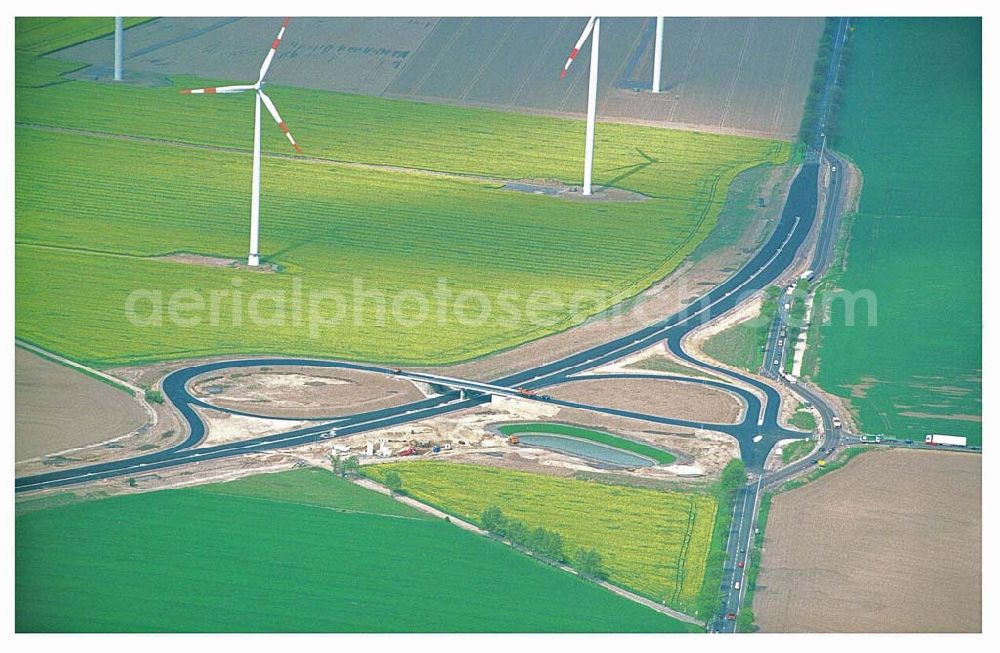 Aerial photograph Brehna / Sachsen-Anhalt - Ausbau der A100 Umfahrung von Brehna im Bereich der A9 / B100 zwischen Halle und Brehna in Sachsen-Anhalt nördlich des Schkeuditzer Kreuzes.