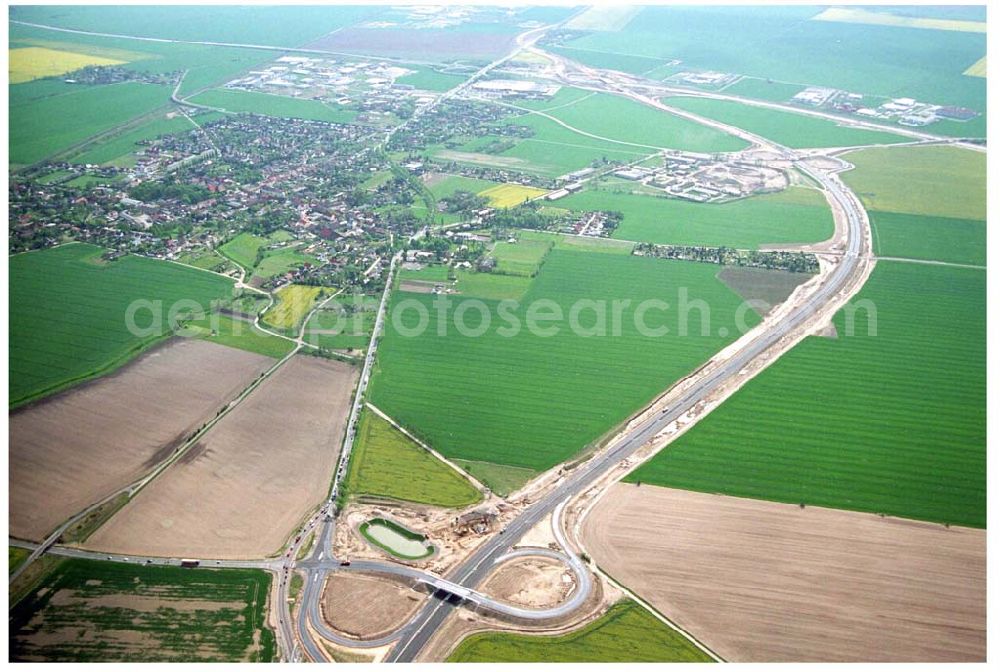 Aerial image Brehna / Sachsen-Anhalt - Ausbau der A100 Umfahrung von Brehna im Bereich der A9 / B100 zwischen Halle und Brehna in Sachsen-Anhalt nördlich des Schkeuditzer Kreuzes.