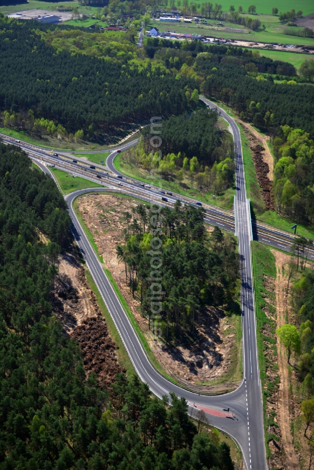 Dannenreich from the bird's eye view: Construction and widening of the route of the highway / motorway BAB A12 / E30 in the intersection of State Road L39 at Dannenreich in Brandenburg