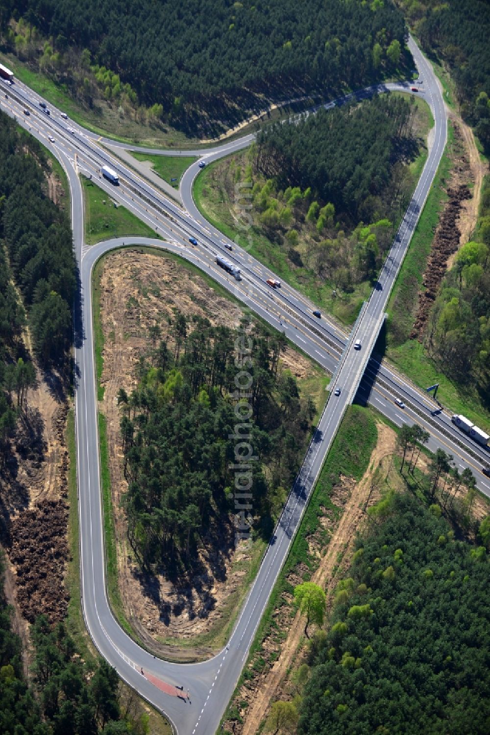 Dannenreich from the bird's eye view: Construction and widening of the route of the highway / motorway BAB A12 / E30 in the intersection of State Road L39 at Dannenreich in Brandenburg