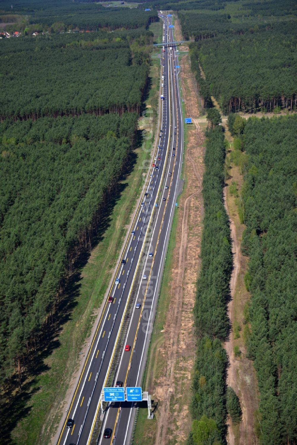 Aerial photograph Dannenreich - Construction and widening of the route of the highway / motorway BAB A12 / E30 in the intersection of State Road L39 at Dannenreich in Brandenburg