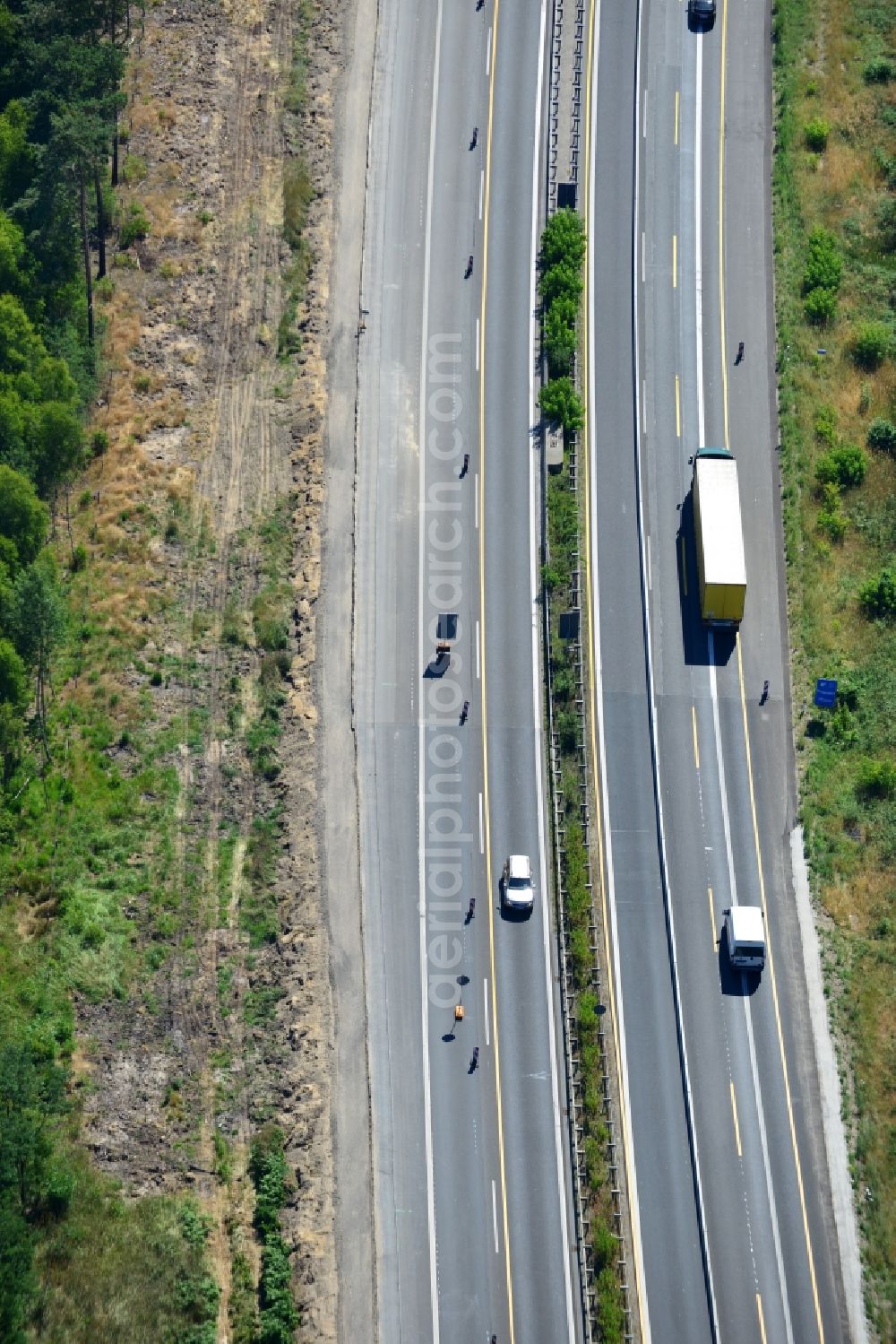 Aerial photograph Dannenreich - Construction and widening of the route of the highway / motorway BAB A12 / E30 in the intersection of State Road L39 at Dannenreich in Brandenburg