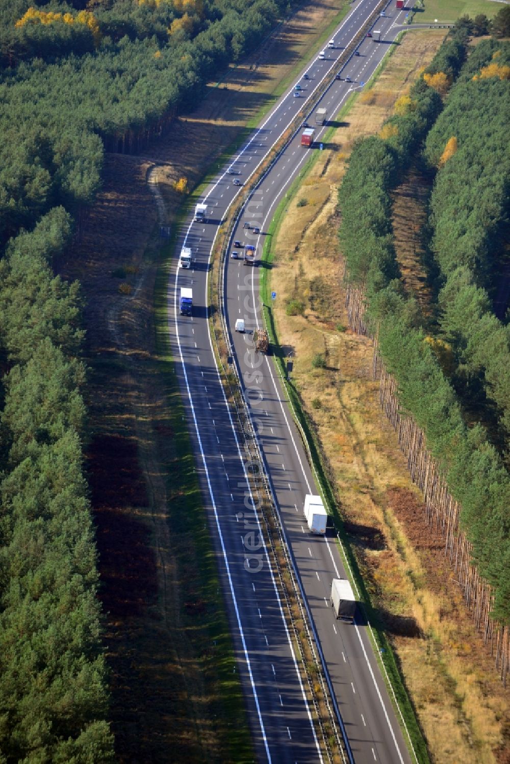 Markgrafpieske from the bird's eye view: View expansion and widening of the route of the highway / motorway BAB A12 / E30 Markgrafpieske in the state of Brandenburg