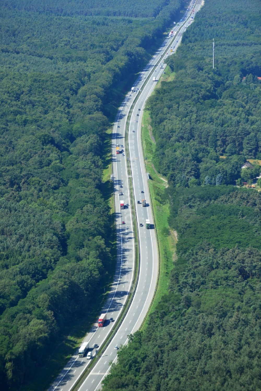 Rauen from the bird's eye view: Construction and widening of the route of the highway / motorway BAB A12 / E30 at Rauen in Brandenburg