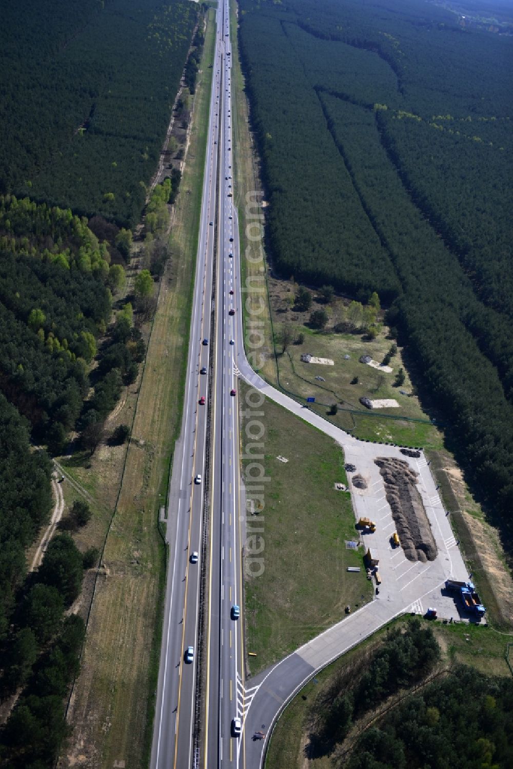 Aerial photograph Spreeenhagen - Construction and widening of the route of the highway / motorway BAB A12 / E30 in the rest areas / parking Spreenhagen in Brandenburg