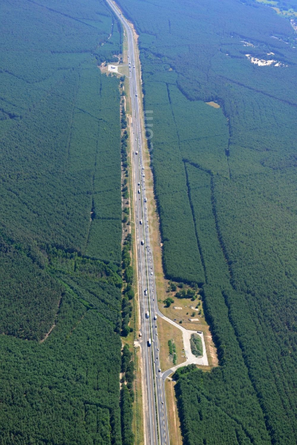 Spreenhagen from the bird's eye view: Construction and widening of the route of the highway / motorway BAB A12 / E30 at Spreenhagen in Brandenburg