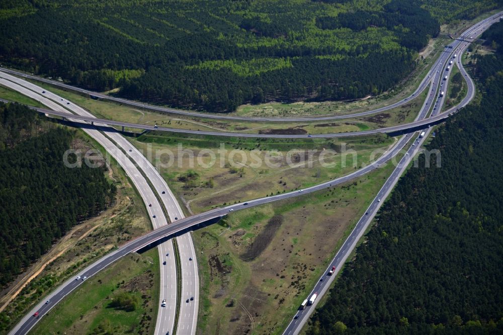 Aerial image Friedrichshof - Construction and widening of the route of the highway / motorway BAB A12 Berliner Ring in Brandenburg. The picture shows the junction Spreeau