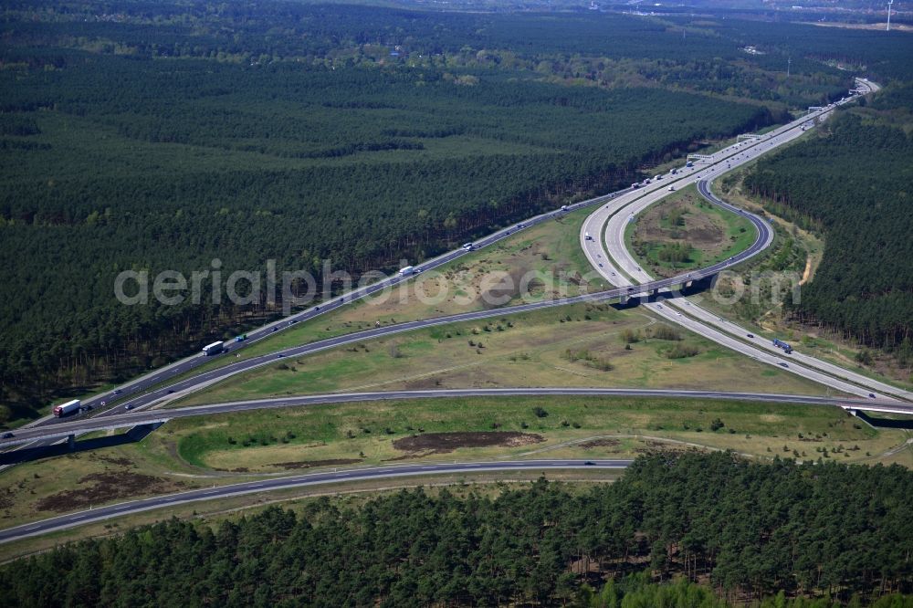 Aerial image Friedrichshof - Construction and widening of the route of the highway / motorway BAB A12 Berliner Ring in Brandenburg. The picture shows the junction Spreeau