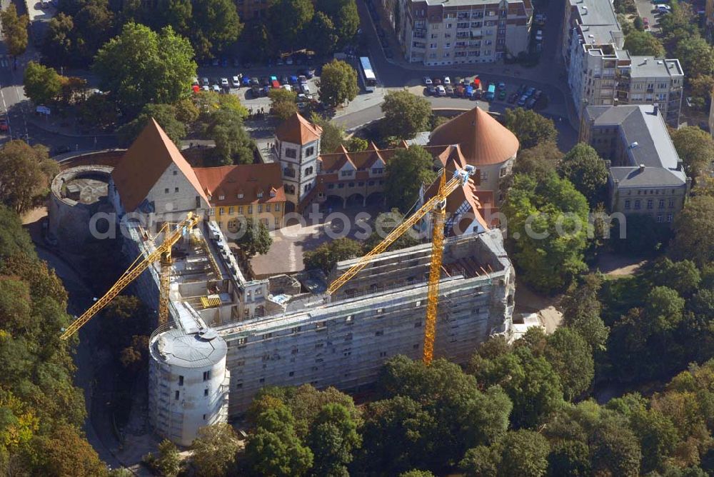 Halle from above - Blick auf Schloss Moritzburg am Schlossberg in Halle, das zur Zeit restauriert wird (Kontakt Stiftung Moritzburg: Friedemann-Bach-Platz 5, D-06108 Halle (Saale), Telefon: 0345-21259-0, Telefax: 0345-2029990, poststelle@moritzburg.lsa-net.de)