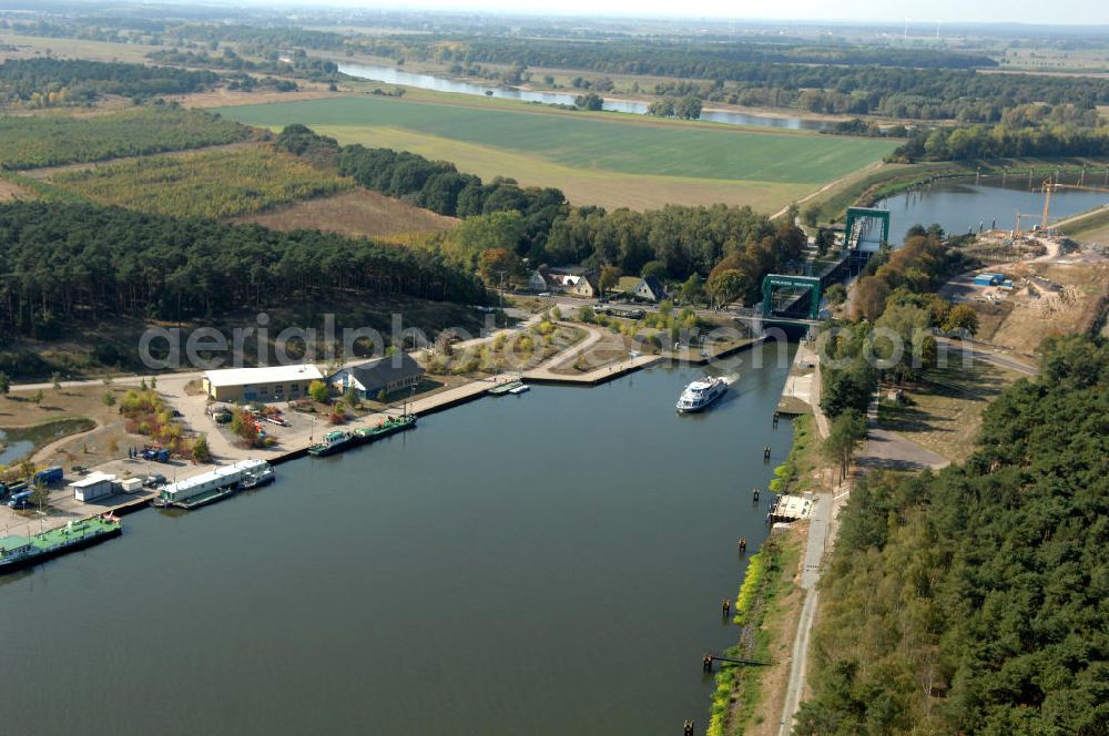 Aerial image Niegripp - Ausbauarbeiten an der Schleuse Niegripp am Elbe-Havel-Kanal in nördlichem Anschluß zur Elbe. Ein Projekt des WSV: Wasserstraßen-Neubauamt Magdeburg, 39106 Magdeburg, Tel. +49(0)391 535-0, email: wna-magdeburg@wsv.bund.de