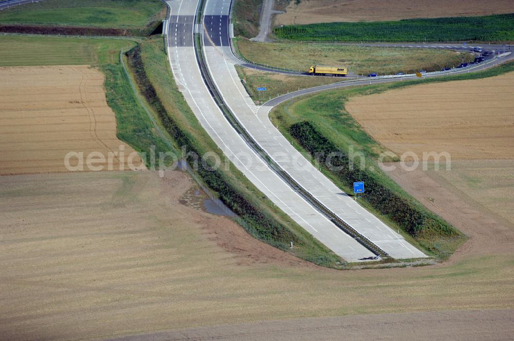 Niederfrohna from the bird's eye view: Blick auf das derzeitige Autobahnende / Ausbaustand der Autobahn 72 zwischen Niederfrohna und Mühlau. Kontakt: DEGES Deutsche Einheit Fernstraßenplanungs- und -bau GmbH, Zimmerstraße 54, 10117 Berlin, Tel. 030 20243332 Herr Penther