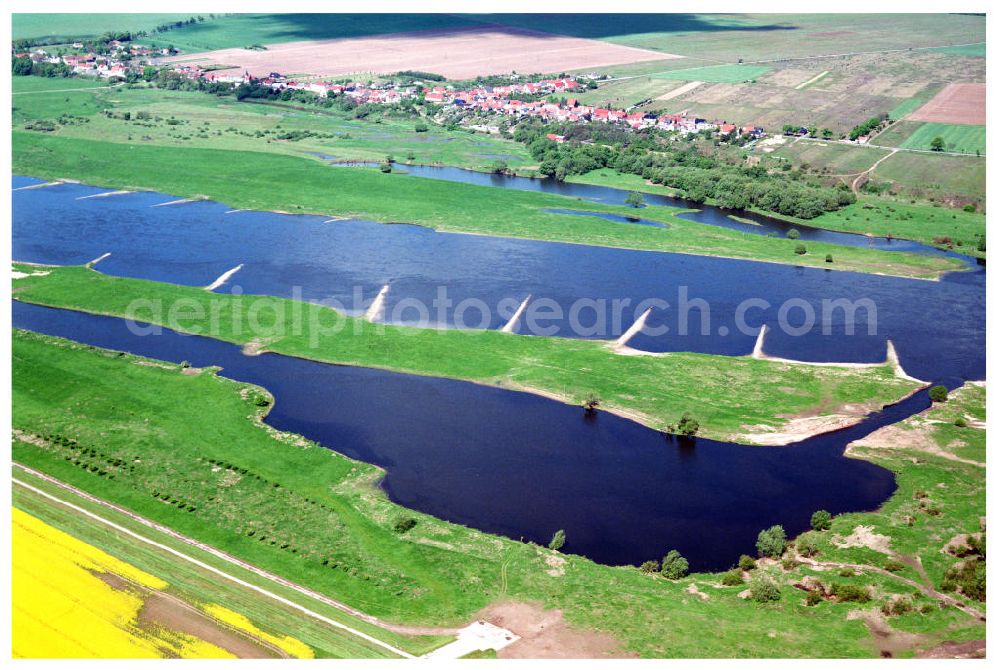 Aerial photograph Kehnert / Sachsen-Anhalt - Ausgleichs- und Ersatzmaßnahmen am Elbverlauf bei Kehnert am Wasserstraßenkreuz Magdeburg / Elbe-Havel-Kanal. Ein Projekt des Wasserstraßenneubauamtes Magdeburg