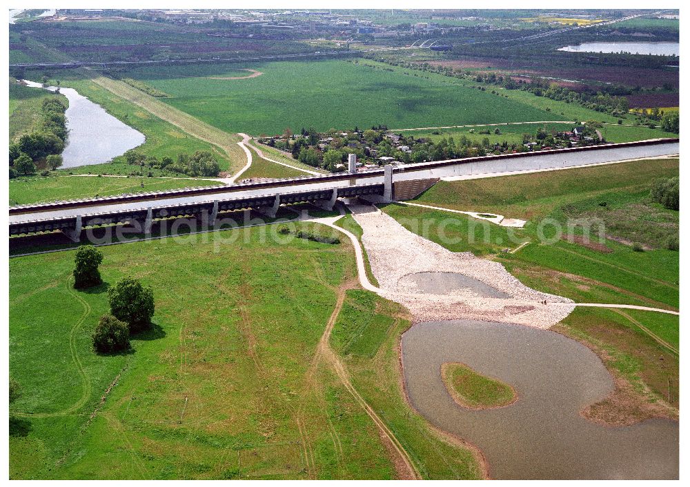 Aerial image Hohenwarthe / Sachsen-Anhalt - Ausgleichs- und Ersatzmaßnahmen an der Trogbrücke des Elbe-Havel-Kanales am Wasserstraßenkreuz Magdeburg / Elbe-Havel-Kanal. Ein Projekt des Wasserstraßenneubauamtes Magdeburg