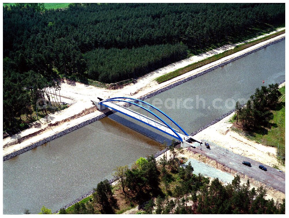 Burg / Sachsen-Anhalt from the bird's eye view: Neubaubrücke bei Burg im Rahmen der Ausgleichs- und Ersatzmaßnahmen am Wasserstraßenkreuz Magdeburg / Elbe-Havel-Kanal. Ein Projekt des Wasserstraßenneubauamtes Magdeburg