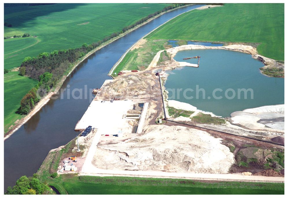 Burg / Sachsen-Anhalt from the bird's eye view: Ausgleichs- und Ersatzmaßnahmen am Elbe-Havel-Kanal nordöstlich von Burg am Wasserstraßenkreuz Magdeburg / Elbe-Havel-Kanal. Ein Projekt des Wasserstraßenneubauamtes Magdeburg