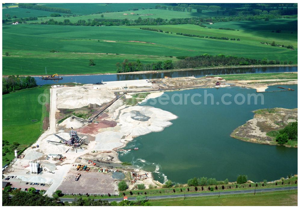 Aerial photograph Burg / Sachsen-Anhalt - Ausgleichs- und Ersatzmaßnahmen am Elbe-Havel-Kanal nordöstlich von Burg am Wasserstraßenkreuz Magdeburg / Elbe-Havel-Kanal. Ein Projekt des Wasserstraßenneubauamtes Magdeburg