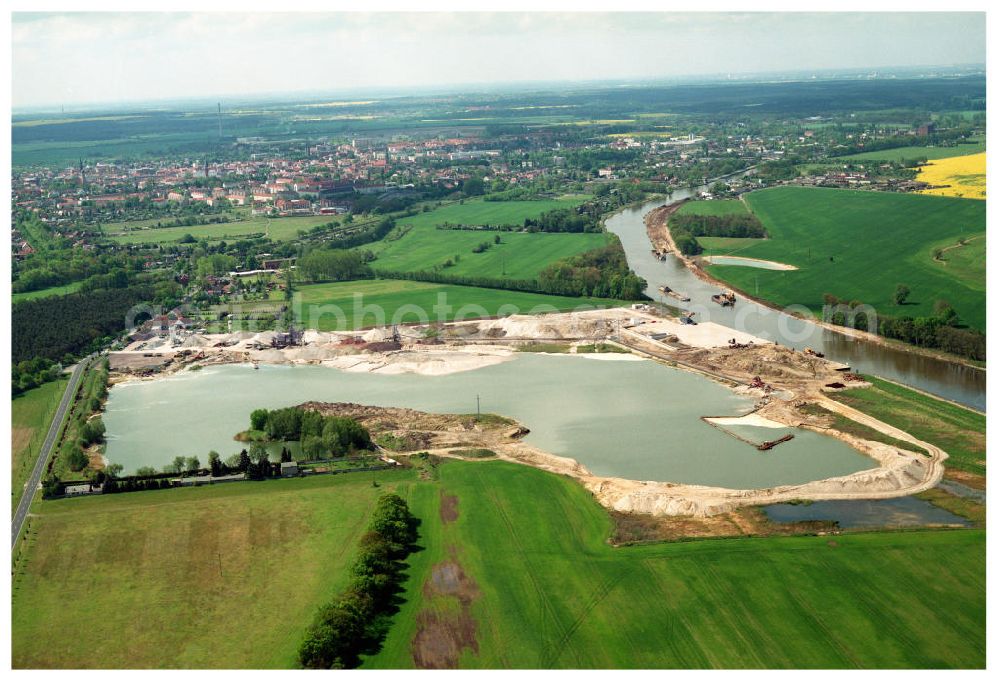 Burg / Sachsen-Anhalt from above - Ausgleichs- und Ersatzmaßnahmen am Elbe-Havel-Kanal nordöstlich von Burg am Wasserstraßenkreuz Magdeburg / Elbe-Havel-Kanal. Ein Projekt des Wasserstraßenneubauamtes Magdeburg