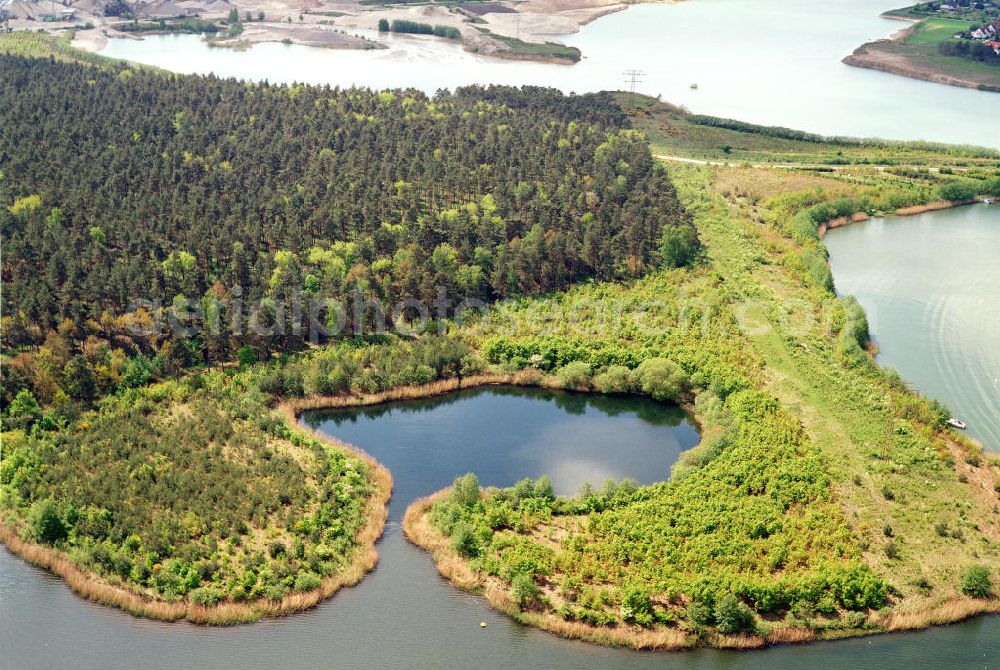 Ihleburg / Sachsen-Anhalt from above - Ausgleichs- und Ersatzmaßnahmen südlich von Ihleburg am Elbe-Havel-Kanal am Wasserstraßenkreuz Magdeburg / Elbe-Havel-Kanal. Ein Projekt des Wasserstraßenneubauamtes Magdeburg