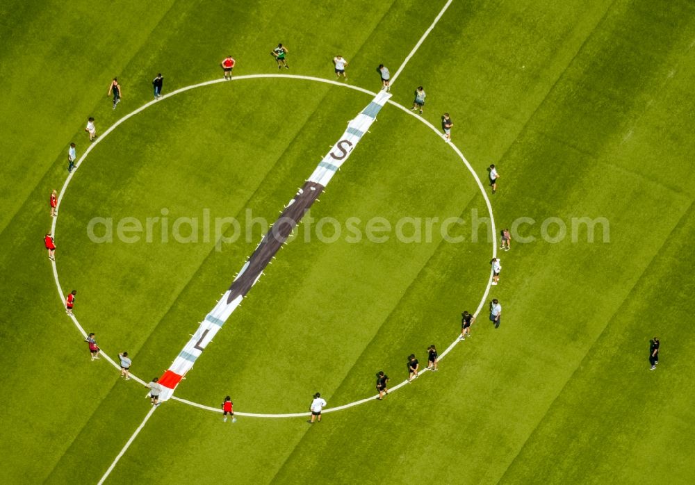 Oberhausen from the bird's eye view: Sports facility grounds of stadium Niederrhein of SC Rot-Weiss in Oberhausen in the state North Rhine-Westphalia, Germany