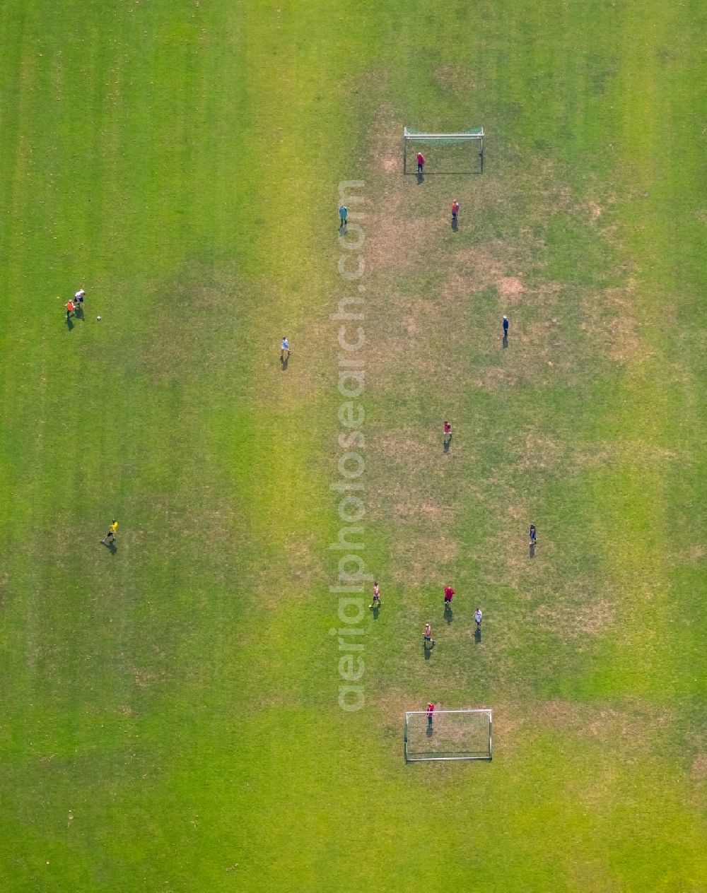 Aerial image Oberhausen - Sports facility grounds of stadium Niederrhein of SC Rot-Weiss in Oberhausen in the state North Rhine-Westphalia, Germany