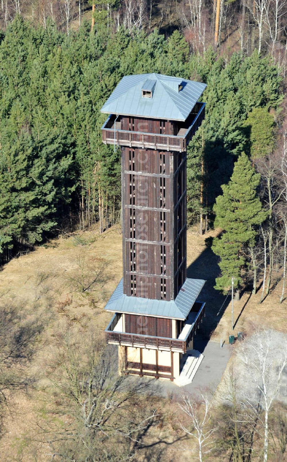 Aerial photograph Krausnick - Der Aussichtsturm auf dem Wehlaberg im Spreewald nahe dem Dorf Krausnick. Der Wehlaberg ist die höchste Erhebung der Krausnicker Berge. The observation tower on the Wehlaberg in the Spreewald near by Krausnick.