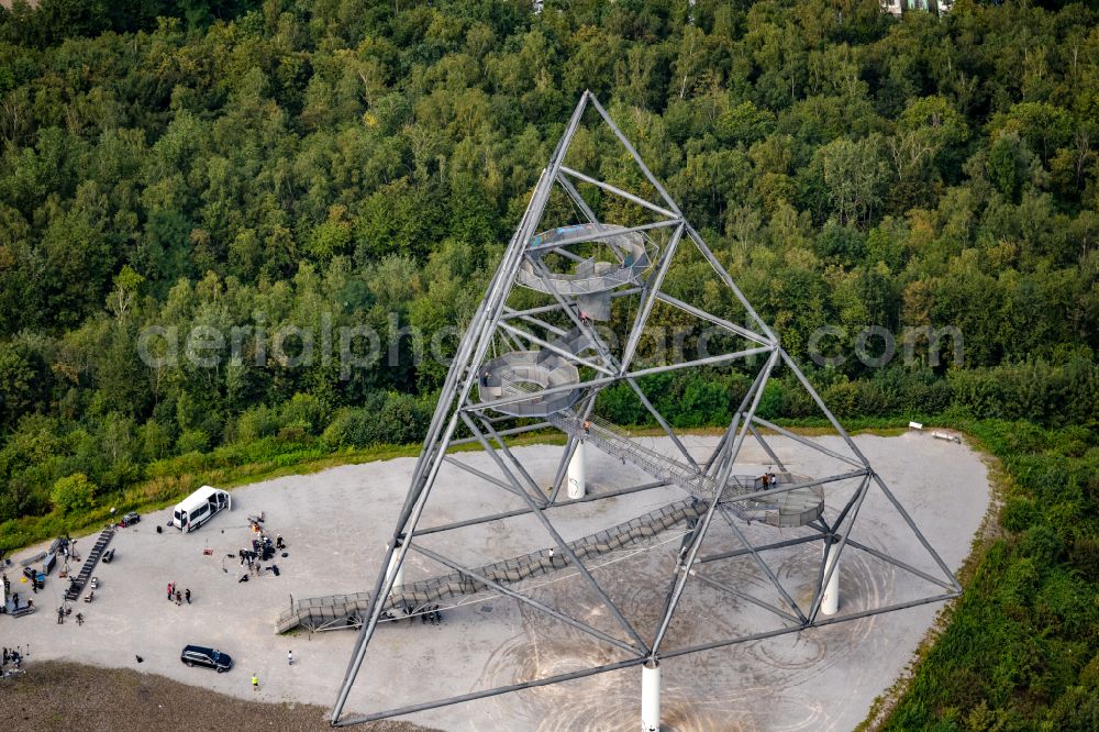 Aerial photograph Bottrop - Observation tower tetrahedron in the heap at Beckstrasse in Bottrop in the state of North Rhine-Westphalia