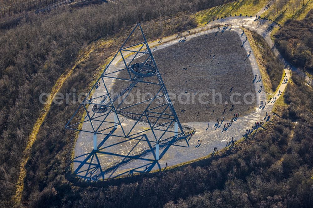 Bottrop from the bird's eye view: Observation tower tetrahedron in the heap at Beckstrasse in Bottrop at Ruhrgebiet in the state of North Rhine-Westphalia