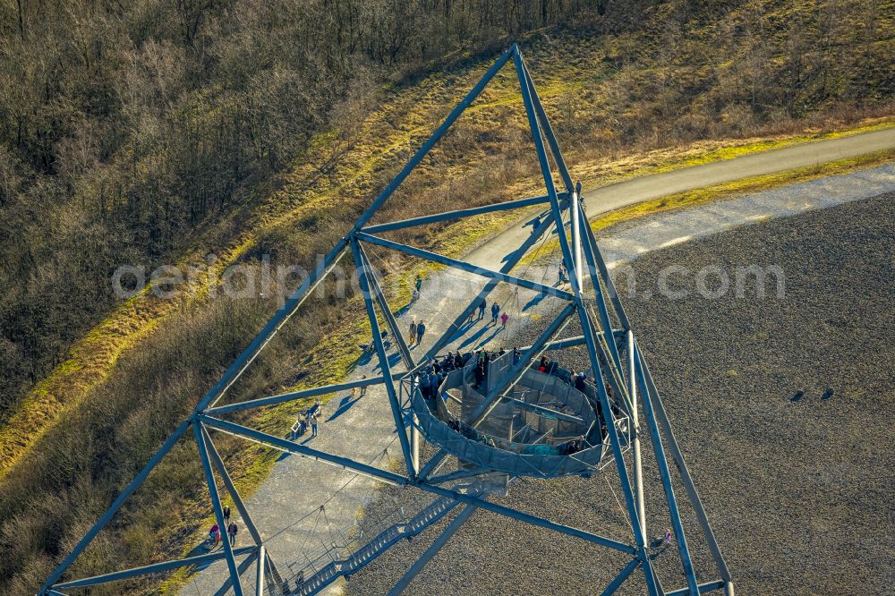 Aerial image Bottrop - Observation tower tetrahedron in the heap at Beckstrasse in Bottrop at Ruhrgebiet in the state of North Rhine-Westphalia