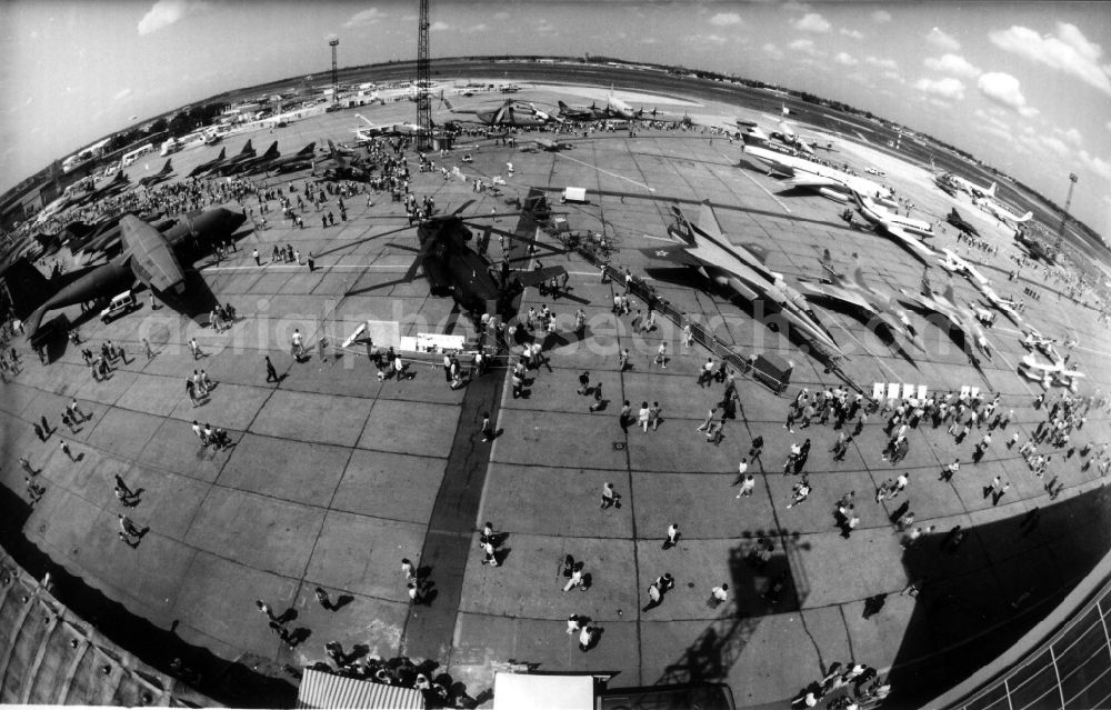 Aerial photograph Schönefeld - Exhibition grounds of the International Aviation Exhibition ILA in Schoenefeld in the state Brandenburg, Germany