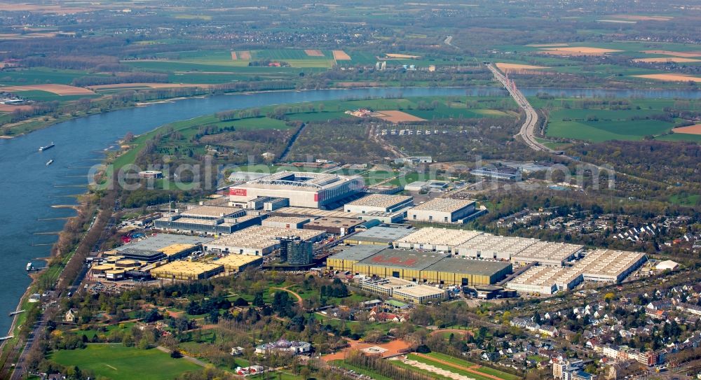 Aerial image Düsseldorf - Exhibition grounds and exhibition halls of the Duesseldorf Congress Sport & Event GmbH in Duesseldorf in the state North Rhine-Westphalia