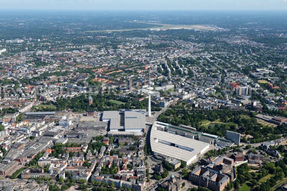 Hamburg from the bird's eye view: Exhibition grounds and exhibition halls of the Hamburg Messe und Congress GmbH in Hamburg