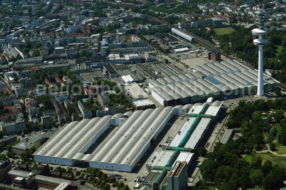 Aerial image Hamburg - Exhibition grounds and exhibition halls of the Honburg Messe and Congress GmbH on Messeplatz in the district Sankt Pauli in Hamburg, Germany