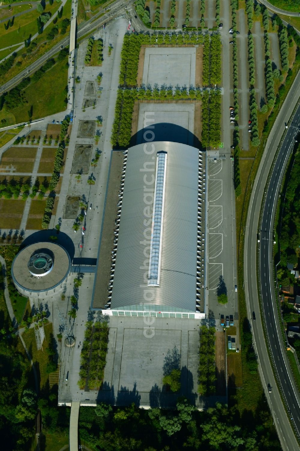 Aerial image Rostock - Exhibition grounds and exhibition halls of the HanseMesse Rostock in the district Schmarl in Rostock in the state Mecklenburg - Western Pomerania, Germany