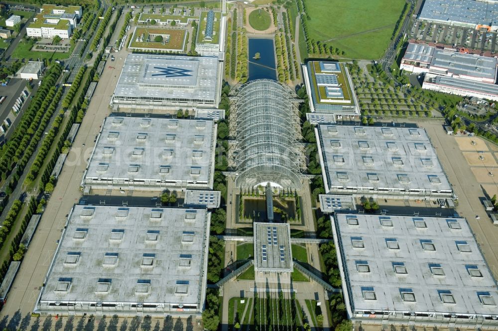 Leipzig from above - Exhibition grounds and exhibition halls of the LMI - Leipziger Messe International GmbH on Messe-Allee in the district Nord in Leipzig in the state Saxony, Germany