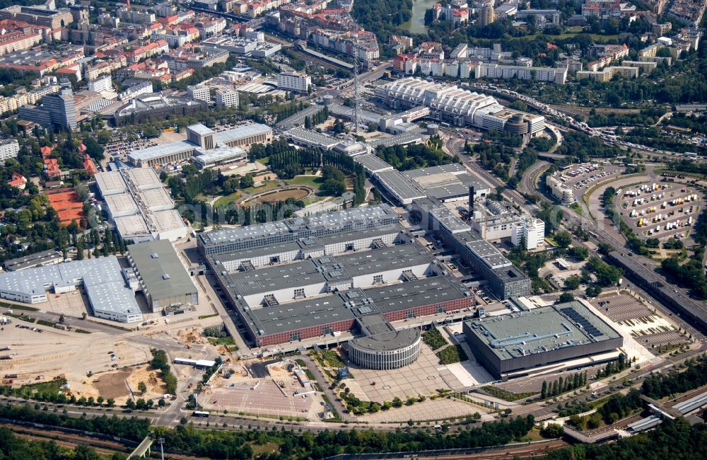 Aerial image Berlin - Exhibition grounds and exhibition halls of the Messe Berlin GmbH on Funkturm - Messedamm - Kongresszentrum ICC in the district Charlottenburg in Berlin, Germany