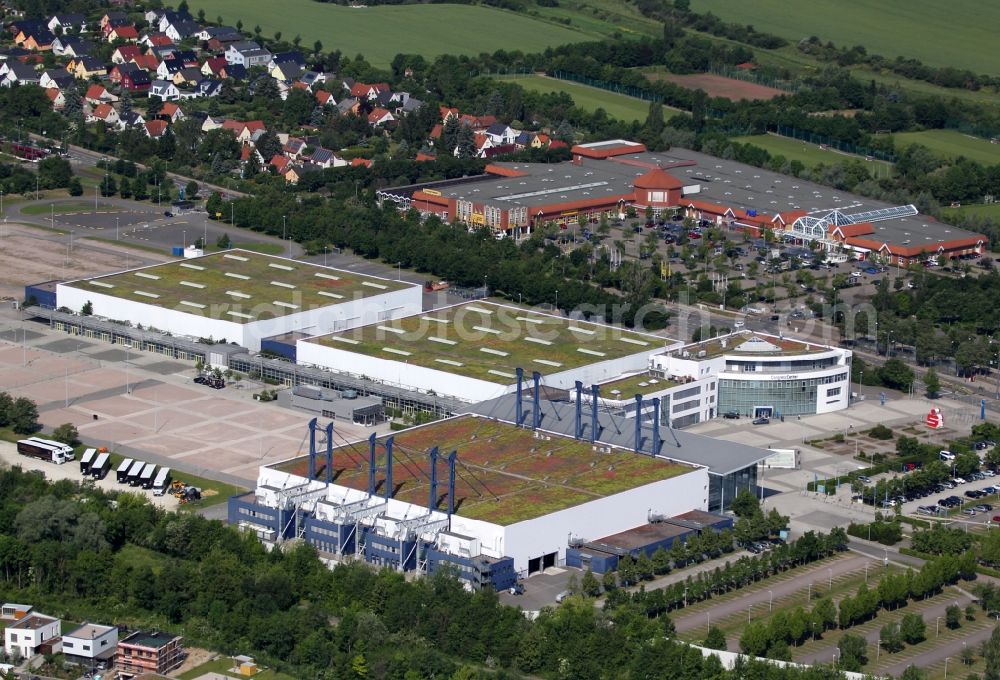 Erfurt from the bird's eye view: Exhibition grounds and exhibition halls of the Messe Erfurt in the district Hochheim in Erfurt in the state Thuringia, Germany