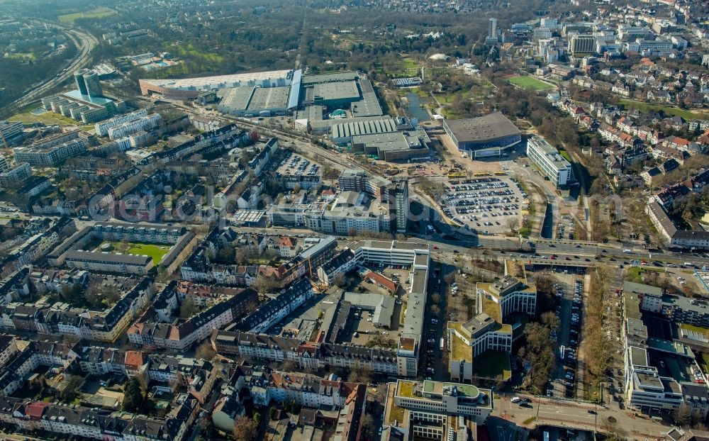 Essen from above - Exhibition grounds and exhibition halls of the Messe and view of the Ruettenscheid part of Essen in the state of North Rhine-Westphalia